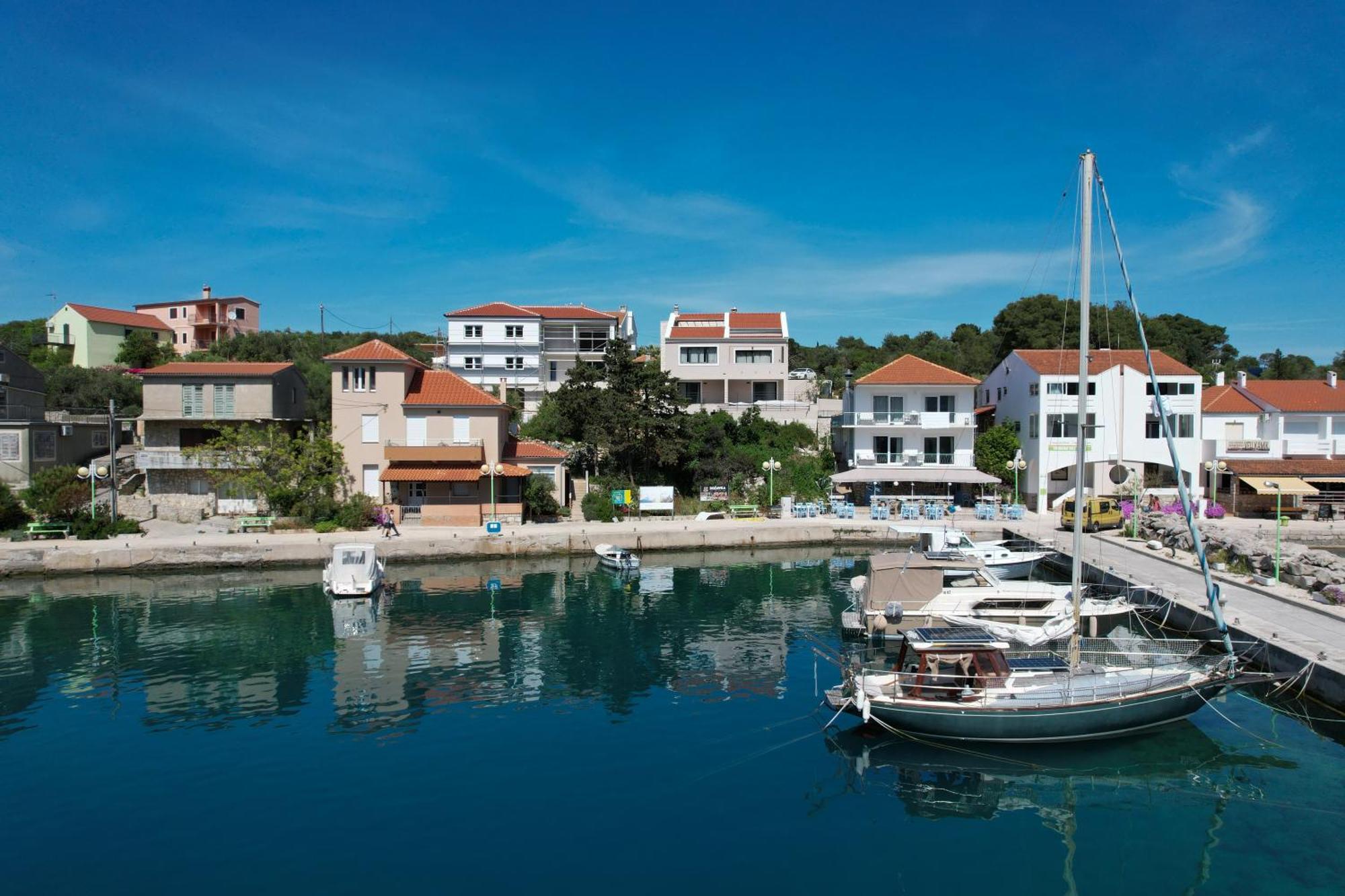 Exceptional Apartment Juniper, First Row To The Sea Božava Zewnętrze zdjęcie