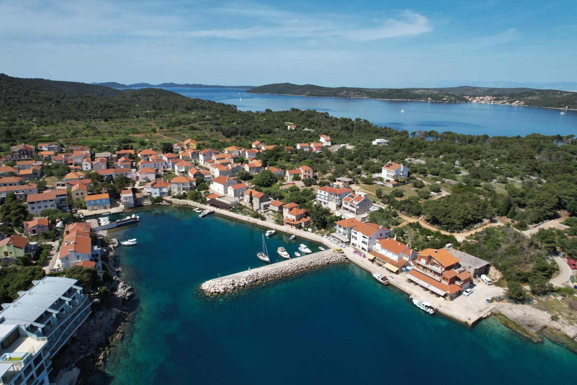 Exceptional Apartment Juniper, First Row To The Sea Božava Zewnętrze zdjęcie