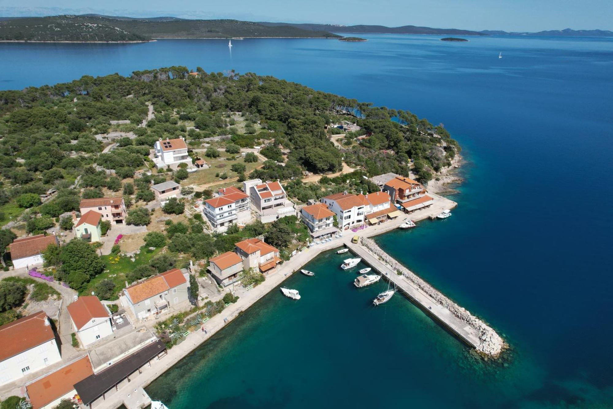 Exceptional Apartment Juniper, First Row To The Sea Božava Zewnętrze zdjęcie