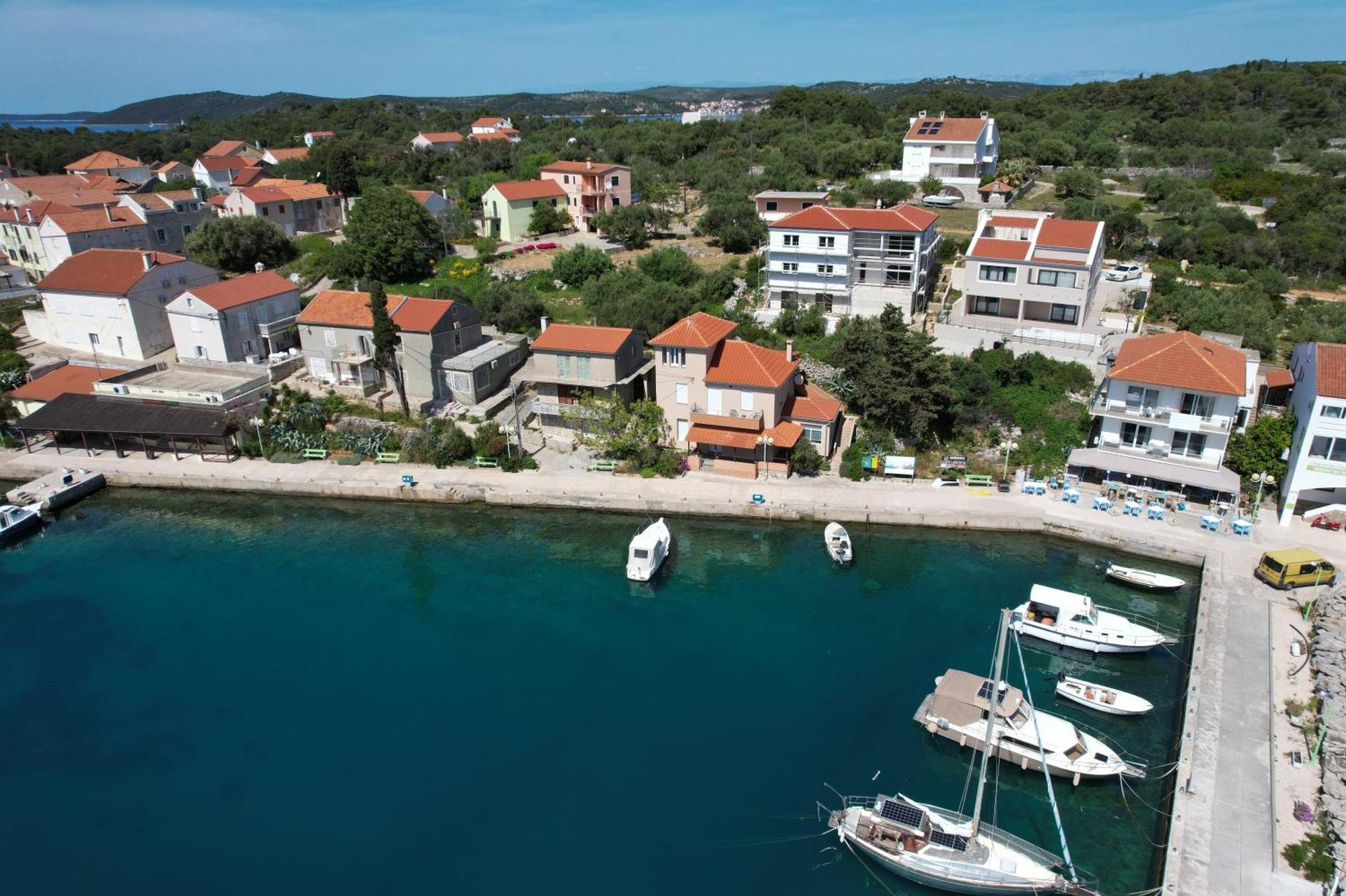 Exceptional Apartment Juniper, First Row To The Sea Božava Zewnętrze zdjęcie