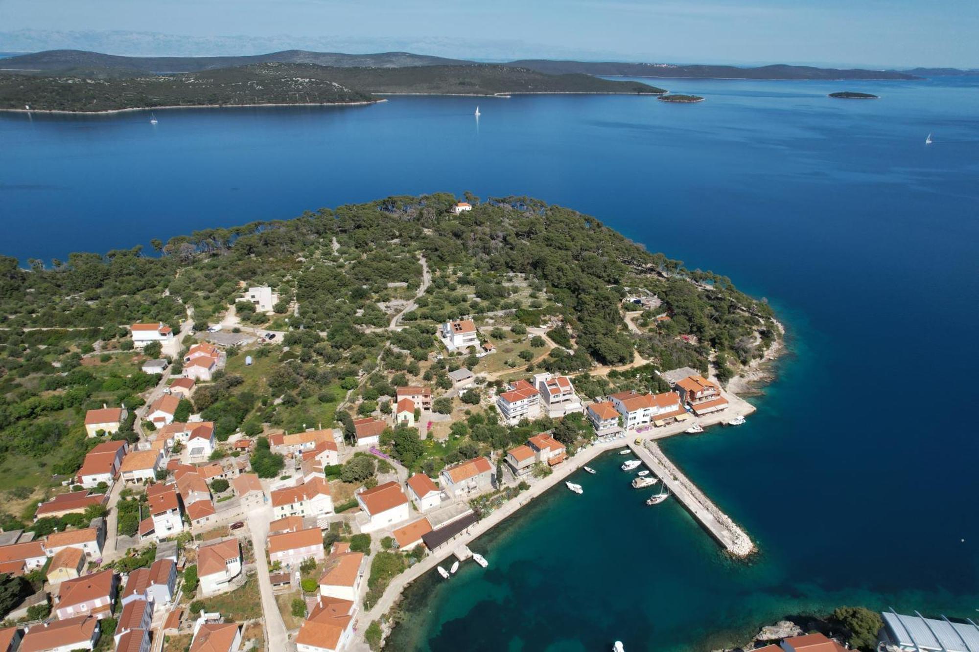 Exceptional Apartment Juniper, First Row To The Sea Božava Zewnętrze zdjęcie